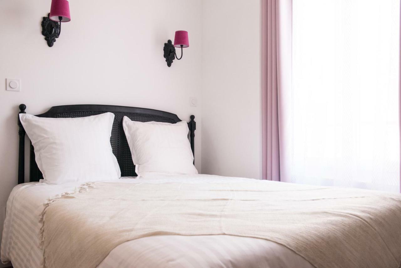 Les Suites Du 17 Aigues-Mortes Bagian luar foto