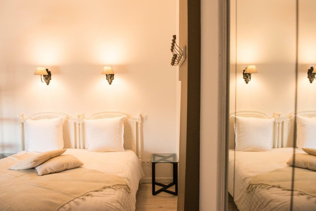 Les Suites Du 17 Aigues-Mortes Bagian luar foto